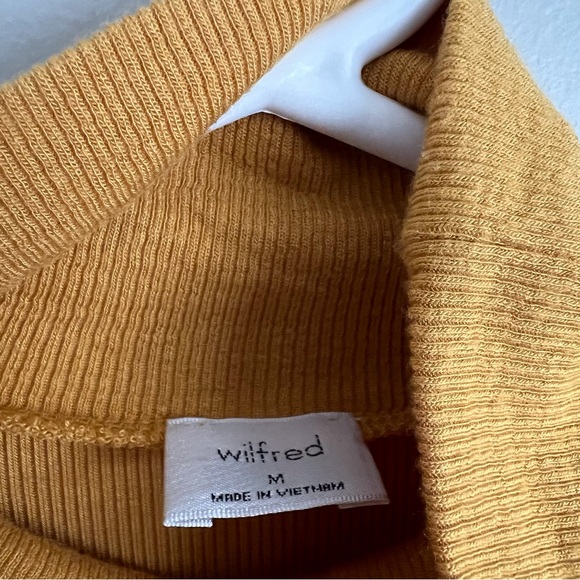 Aritzia Wilfred Mustard Yellow Mock Neck Ribbed Short Sleeve Shirt Retro Medium - Picture 3 of 7
